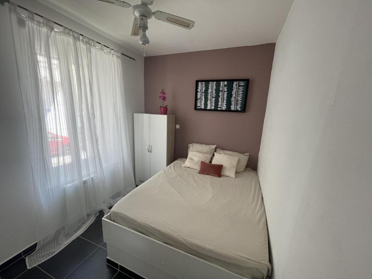 Apartamento Le Joli Cabanon De Manon Marsella Exterior foto